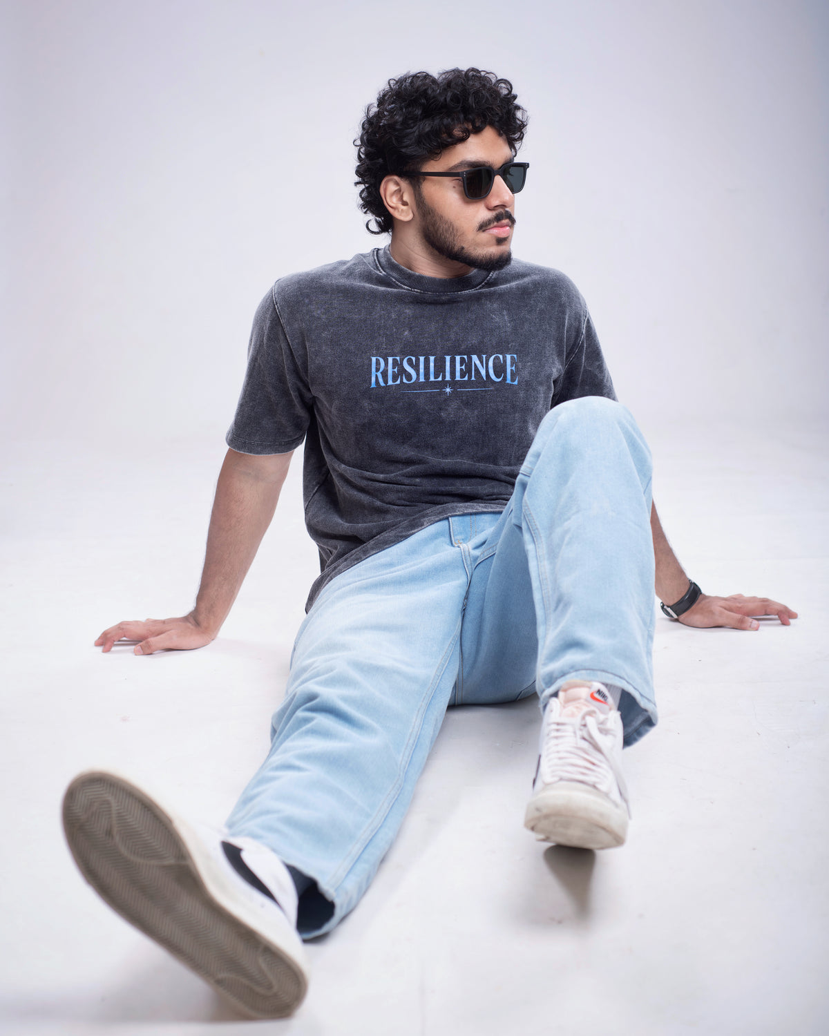 RESILIENCE OVERSIZED ACID WASH T SHIRT